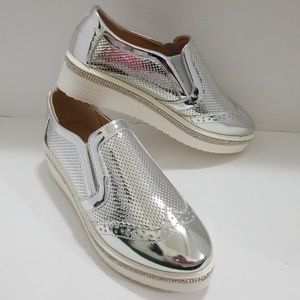 NWOT Comfortable Silver Metallic Sneakers